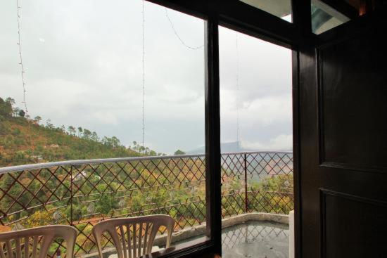 Hotelli Goroomgo Shivay Kausani