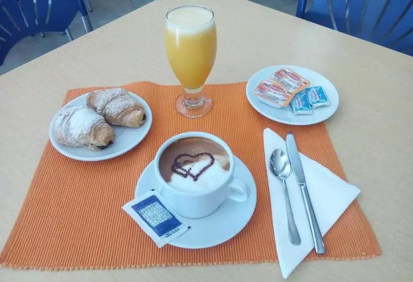 Retkeilymaja Hostal Internacional