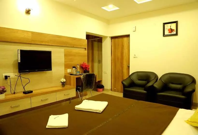 Hotel Samarth Residency