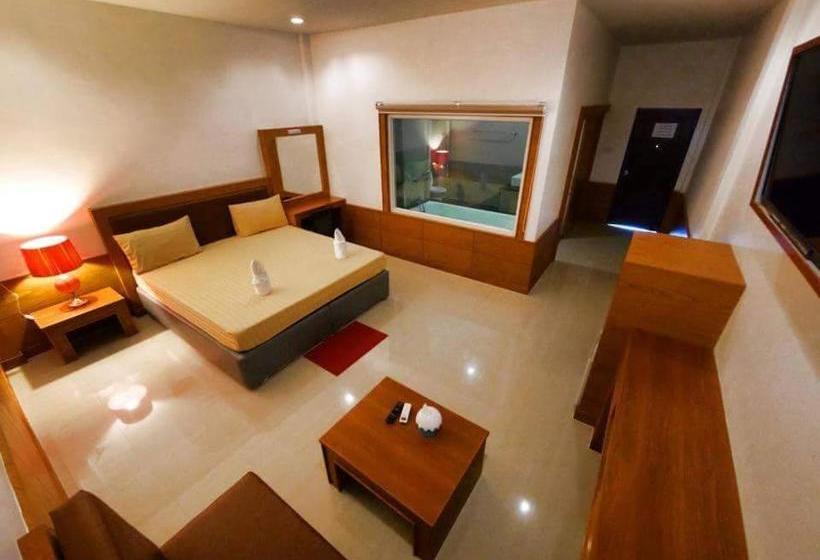 فندق على الطريق Paradise