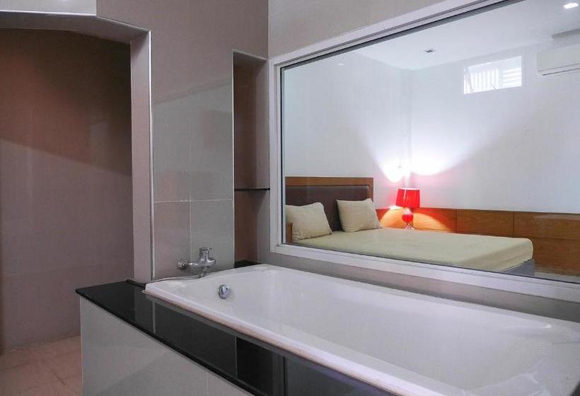 فندق على الطريق Paradise