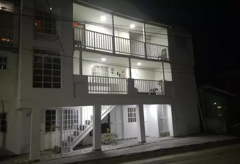 پانسیون El Hostal By Pochet