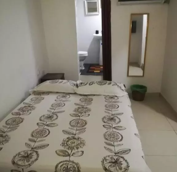 پانسیون El Hostal By Pochet