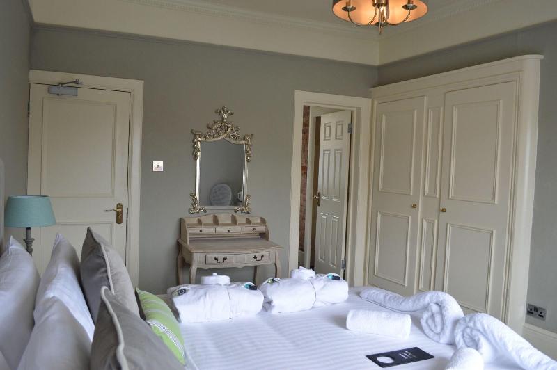 Pansiyon The Crown Pub & Guesthouse