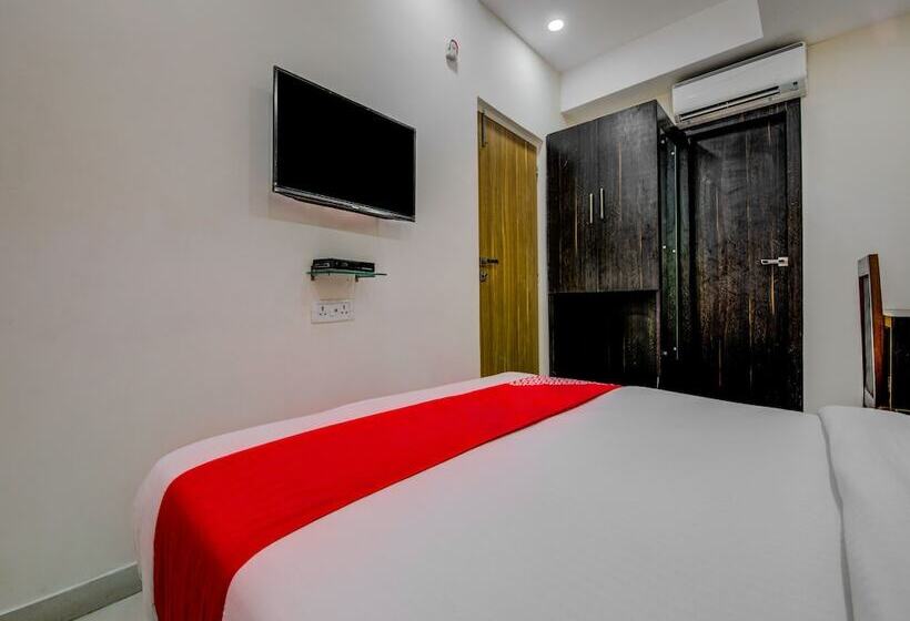 בית מלון כפרי Oyo 18542 Petals Inn