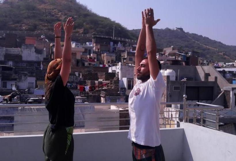 펜션 Bhavyam Homestay &cafe Backpackers Ko