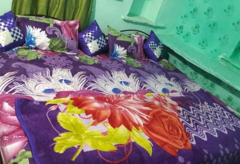 펜션 Bhavyam Homestay &cafe Backpackers Ko