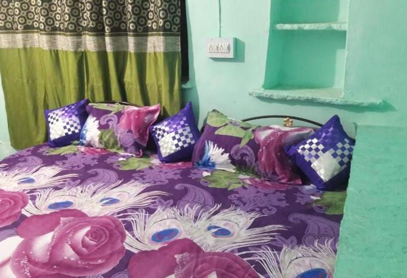 펜션 Bhavyam Homestay &cafe Backpackers Ko