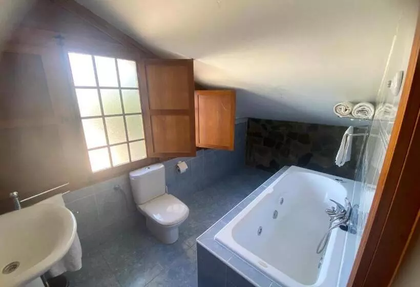 هتل Rural Camino Medulas