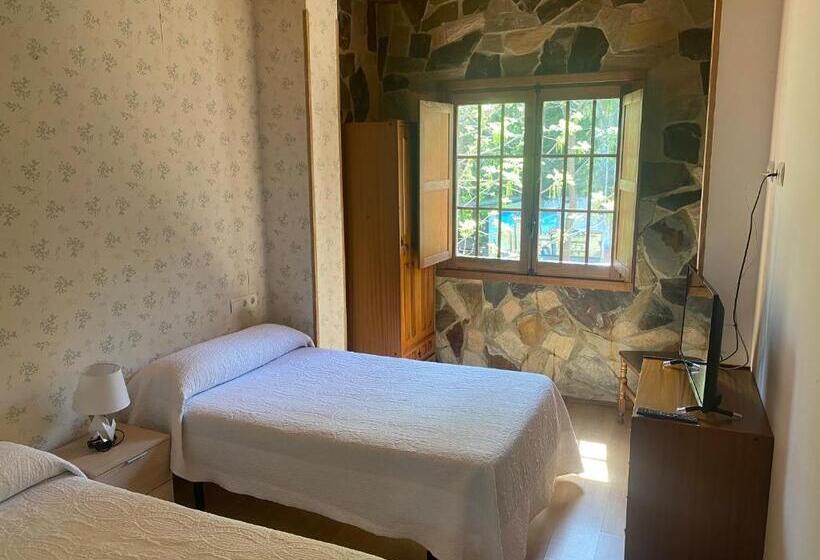 هتل Rural Camino Medulas