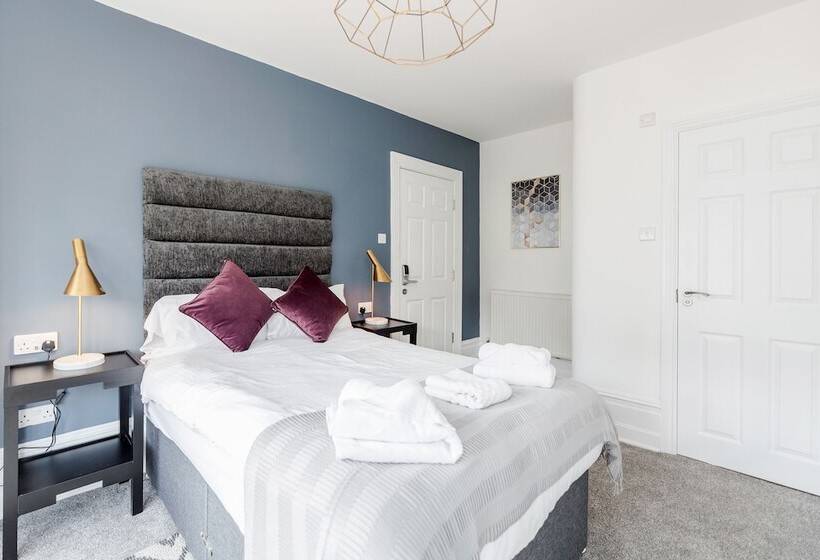 بنسيون Westland House Guest House