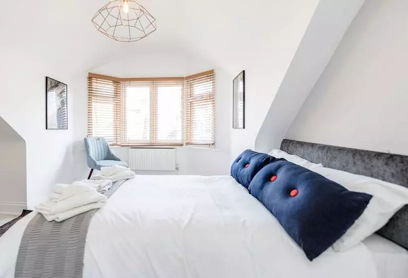 ペンション Westland House Guest House