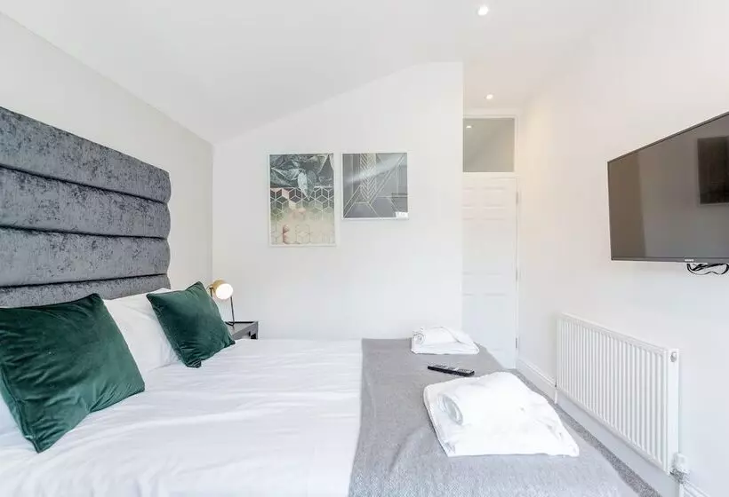 ペンション Westland House Guest House