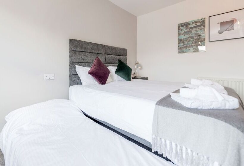 بنسيون Westland House Guest House