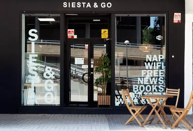 هاستل Hostal Siesta & Go Nuevos Ministerios