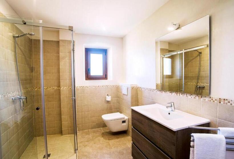 هتل Agroturismo Sa Marina