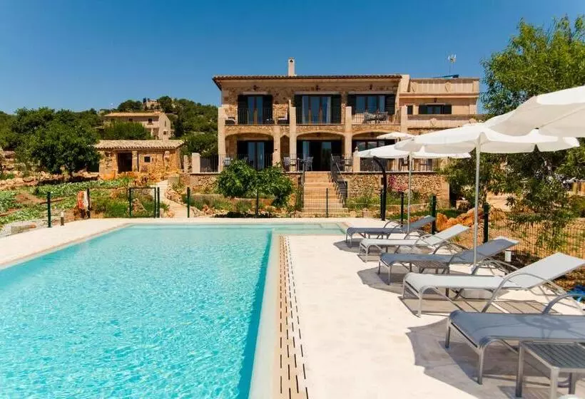 هتل Agroturismo Sa Marina