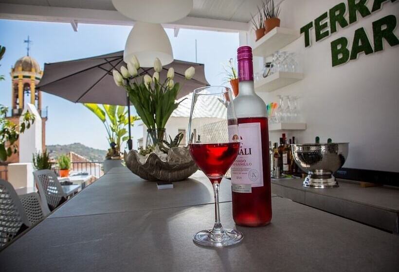 Пансион Almijara Residence