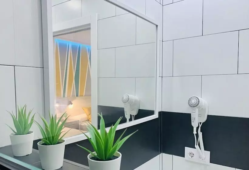 ペンション Dori Rooms Hostal