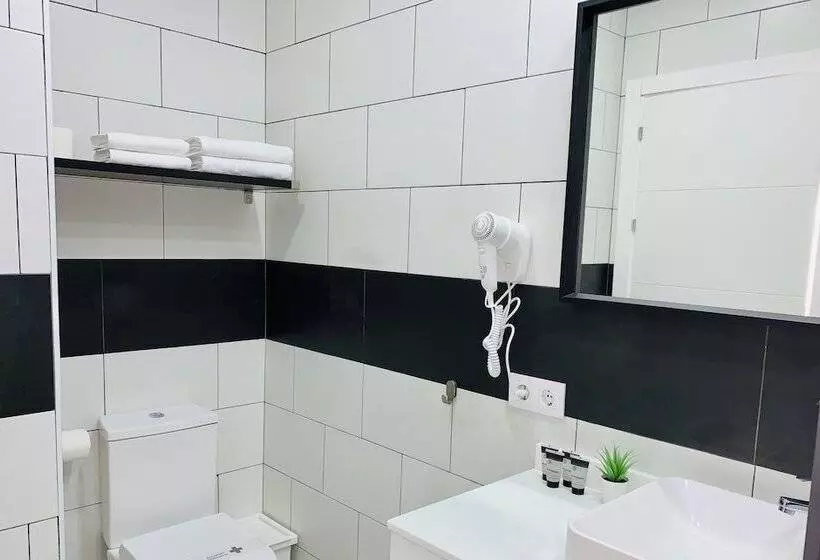 ペンション Dori Rooms Hostal