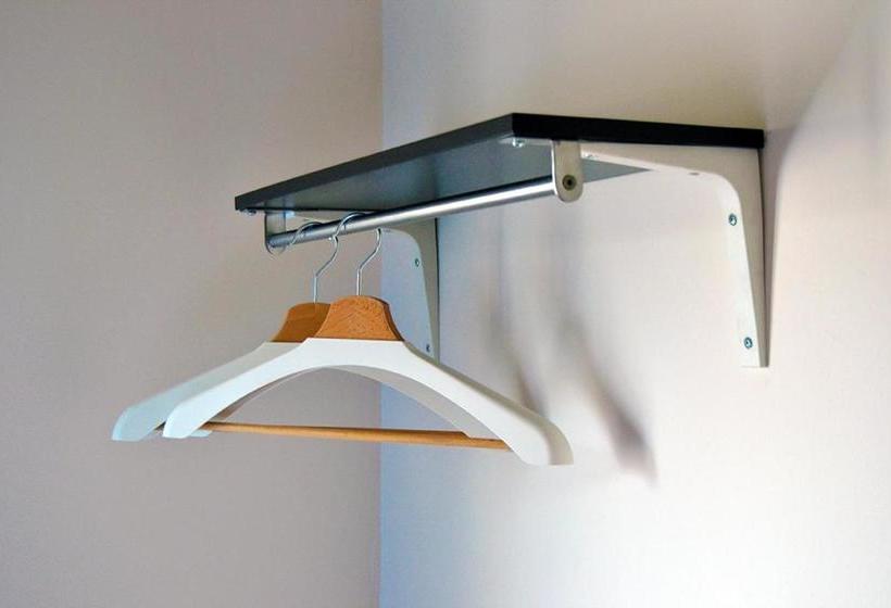 ペンション Hostal Restaurante Los Mellizos