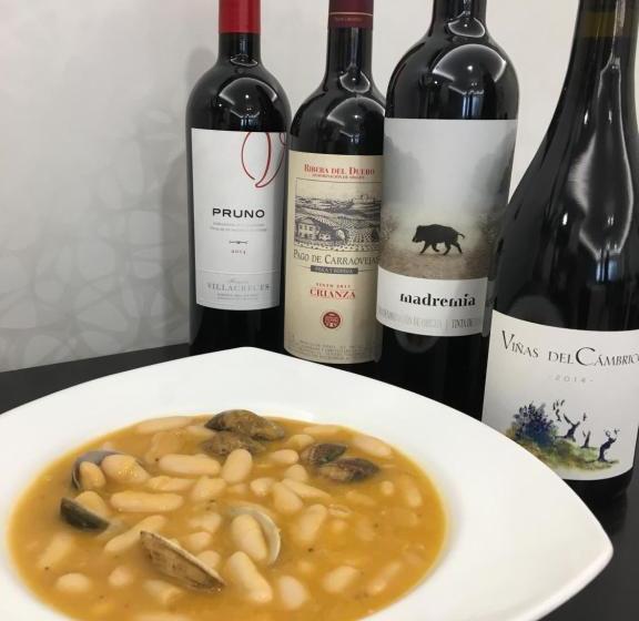 بنسيون Las Cadenas