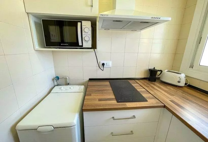 Apartamentos Sol y Mar Segur 3000