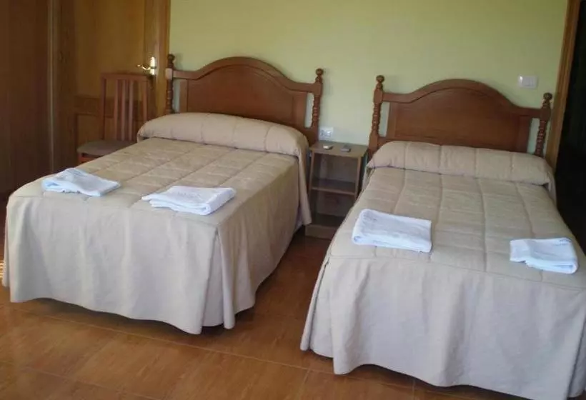 Pension Hostal Catro Ventos