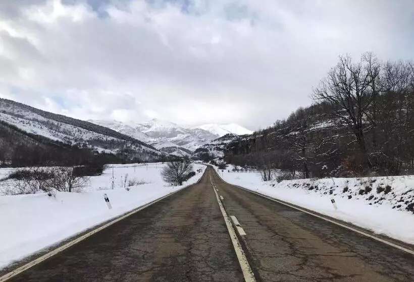 پانسیون Hostal Restaurante Ventasierra