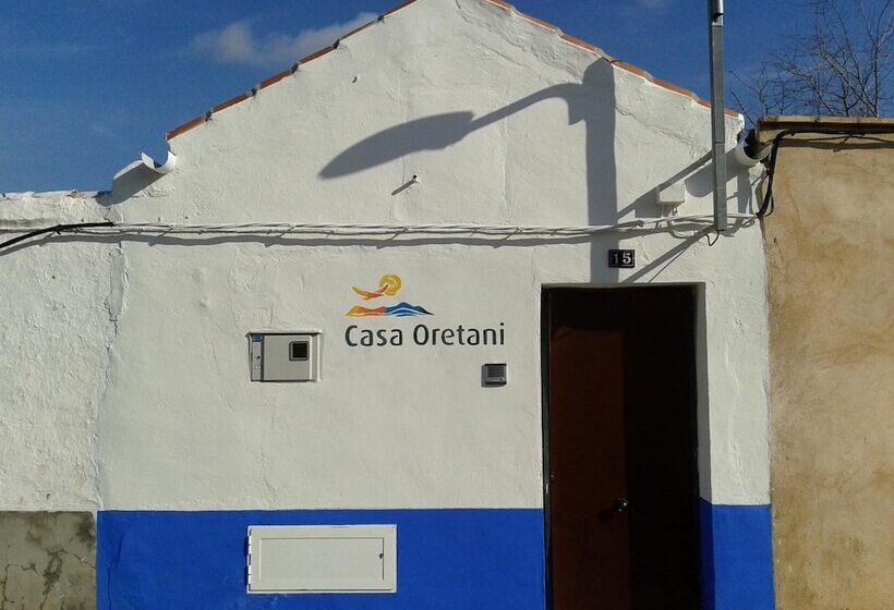 بنسيون Casa Oretani