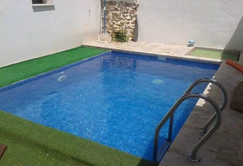 Pension Casa Oretani