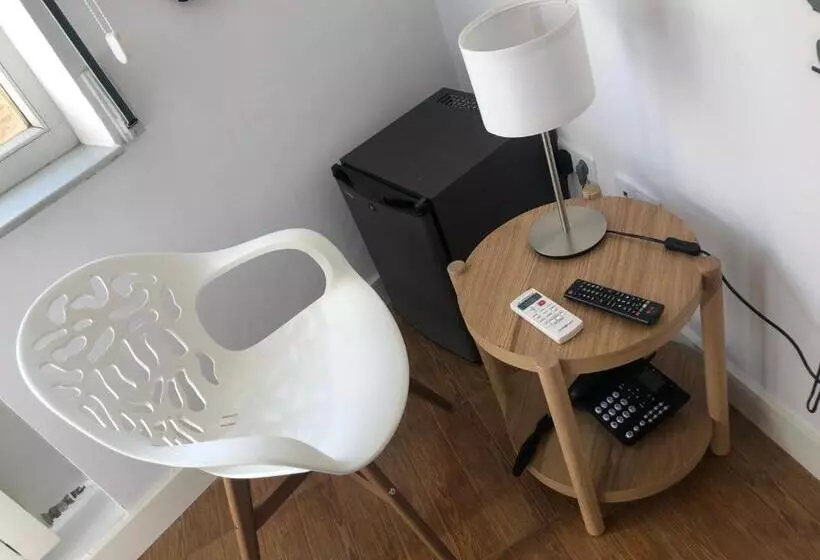 پانسیون Hostal Pozo