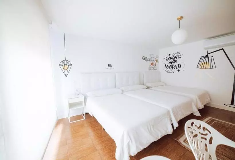 پانسیون Hostal Pozo