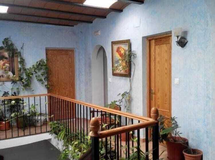 بنسيون Posada Maruja