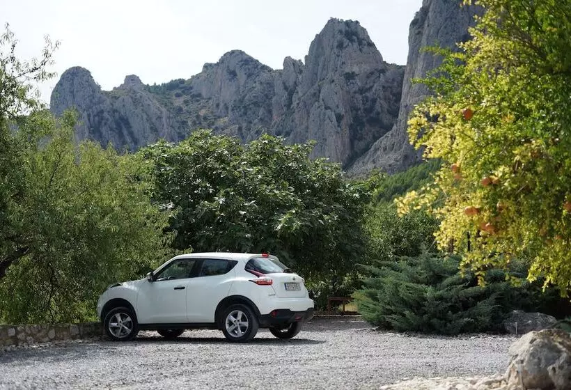 ペンション Torre De Arriba Casa Rural