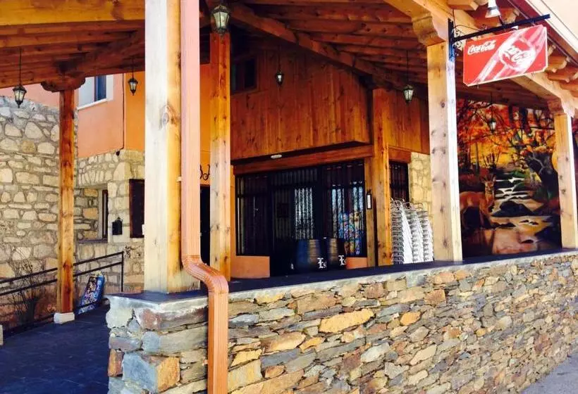 ペンション Hostal El Hayedo