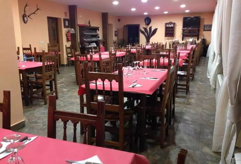 ペンション Hostal El Hayedo