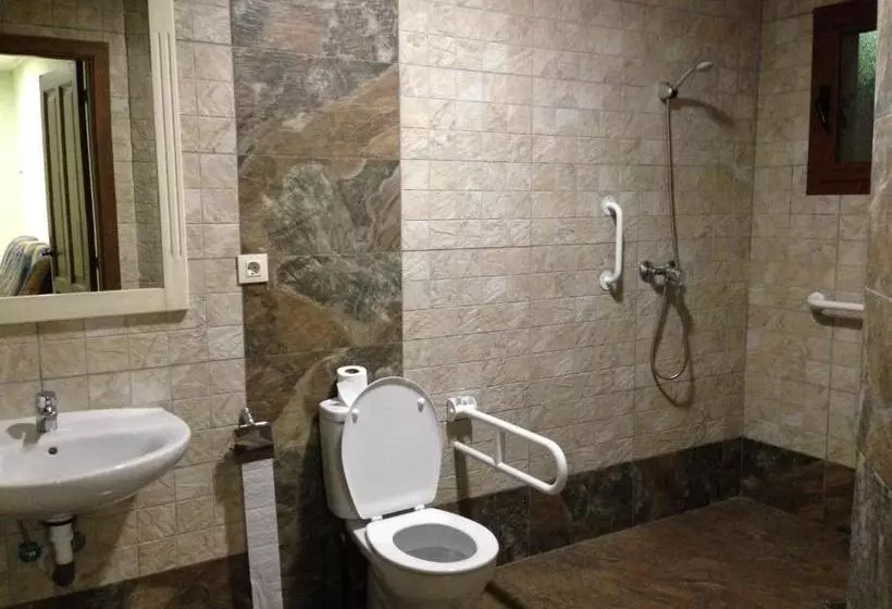 ペンション Hostal El Hayedo