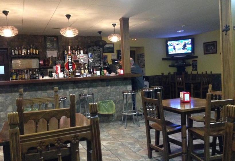 بنسيون Hostal El Hayedo