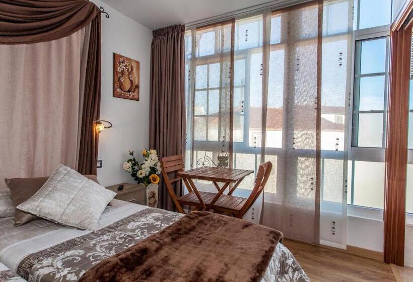 پانسیون O Castelo