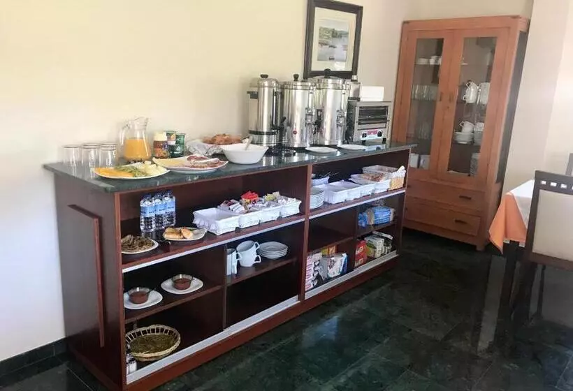 Pensión Residencia A Cruzán