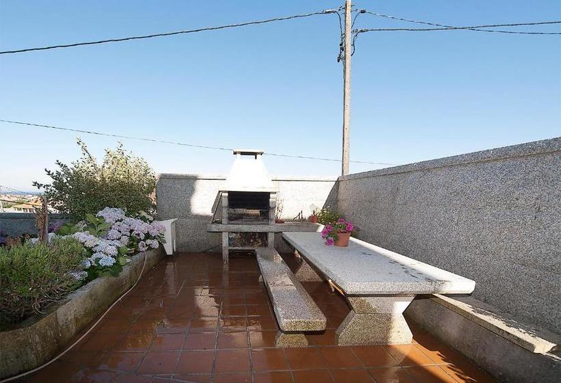 Pensión Residencia A Cruzán