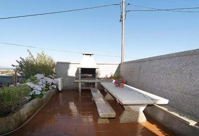 Pensión Residencia A Cruzán