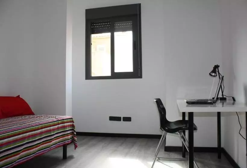 پانسیون Residencia Mayol - Adults Only