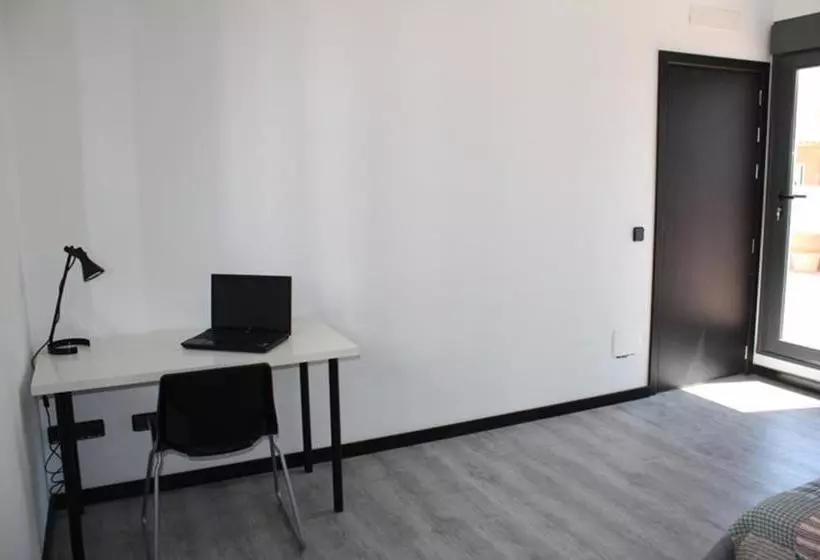 پانسیون Residencia Mayol - Adults Only