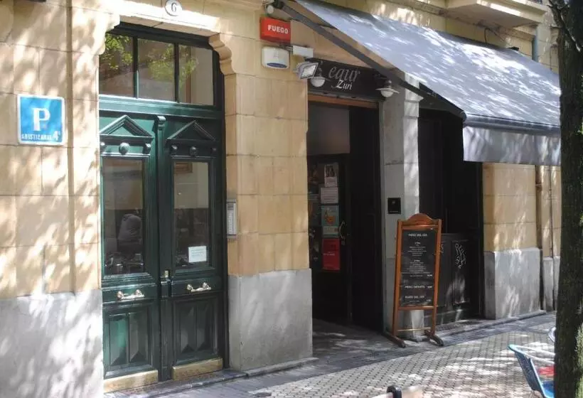 Pension Aristizabal