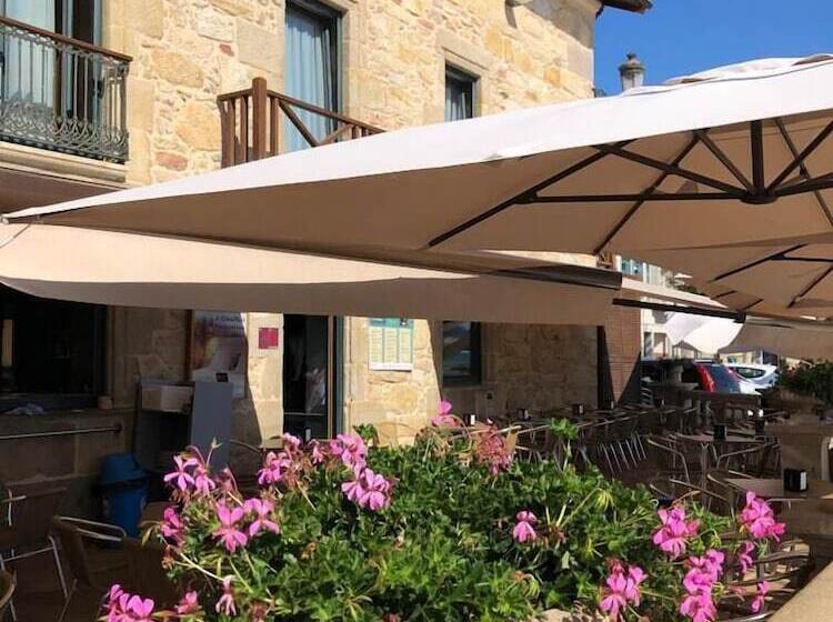 هاستل A Esmorgaposada Del Mar