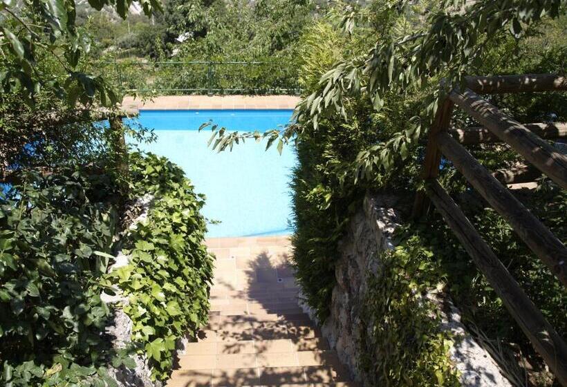 Apartamentos Arroyo Parrilla