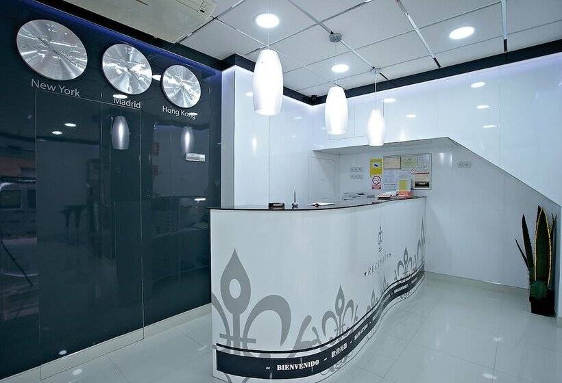 Пансион Hostal Carrizo