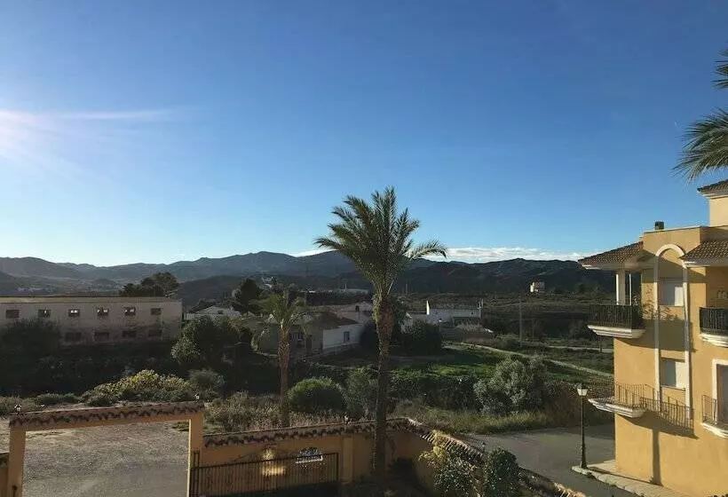 ペンション Hostal Mesón Arboleas